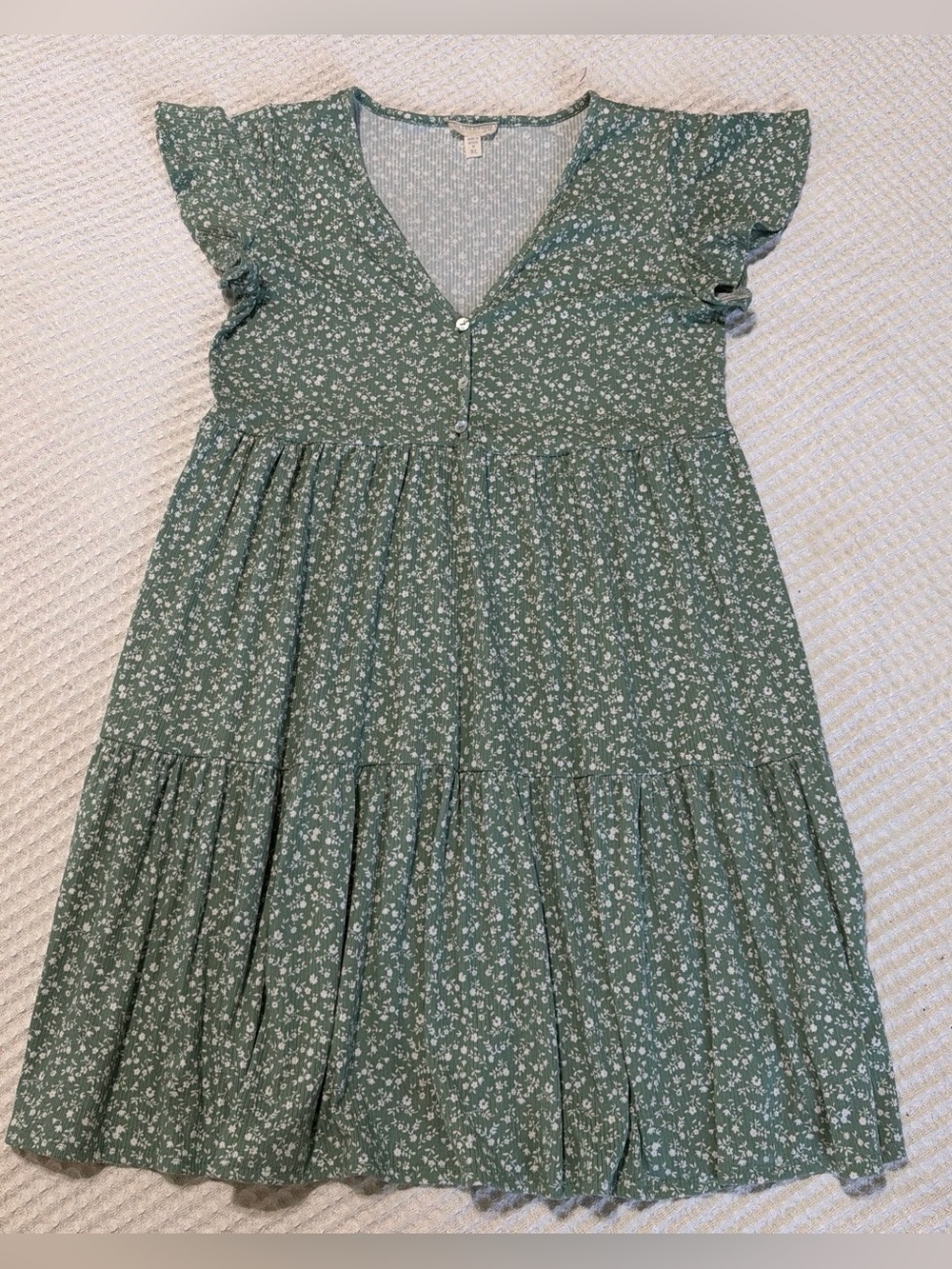 See You Monday Green Floral V-Neck Tiered Midi Dress